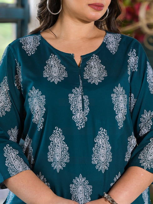 Women Plus Size Teal Green Viscose Rayon Kurta Set With Dupatta